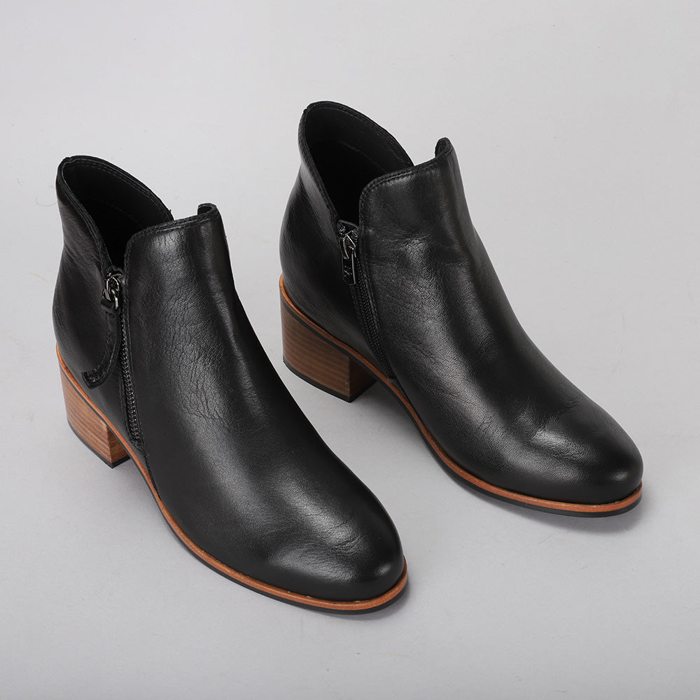 NAKED ARCHES OXLEY BLACK Women Boots - Zeke Collection NZ