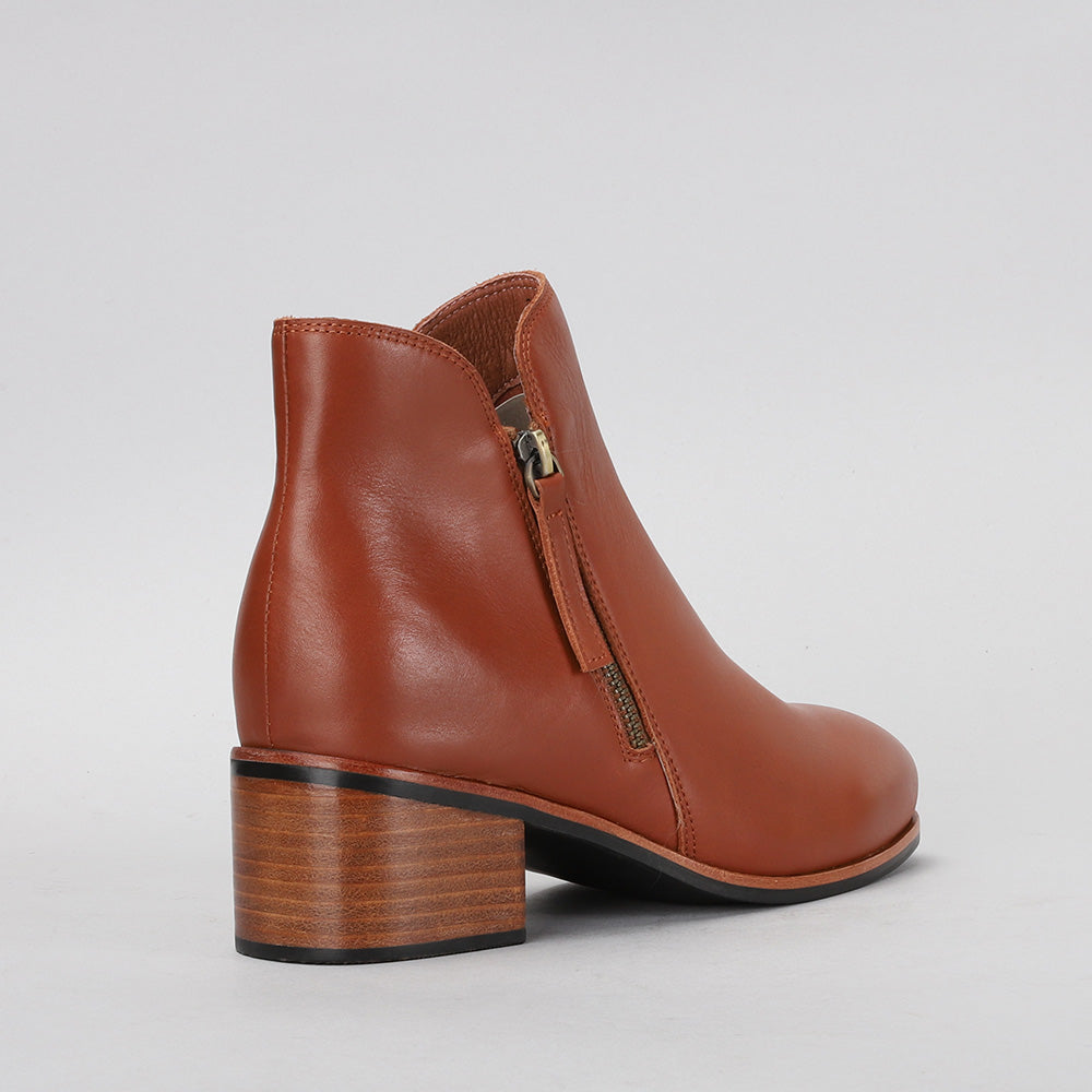 Naked Arches Oxley Cognac boots with rounded toe and ankle height in rich cognac leather, stylish and durable footwear.