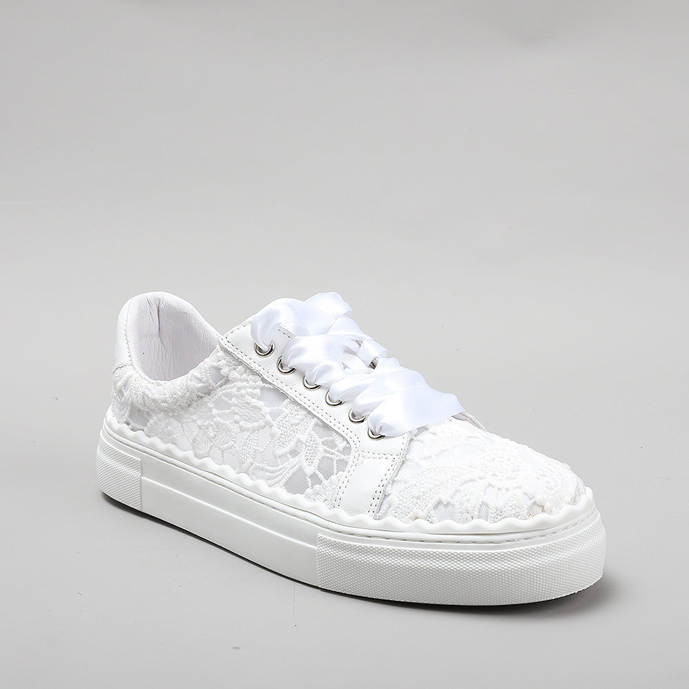 LESANSA QUINN WHITE Women Sneakers - Zeke Collection NZ
