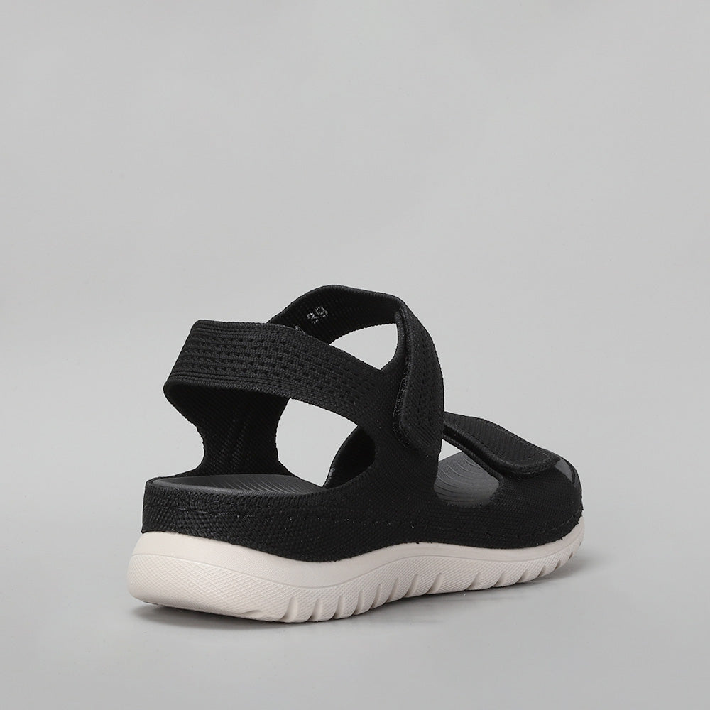 Black CC Resorts Ram sandals with adjustable straps and cushioned soles, designed for comfort and style.