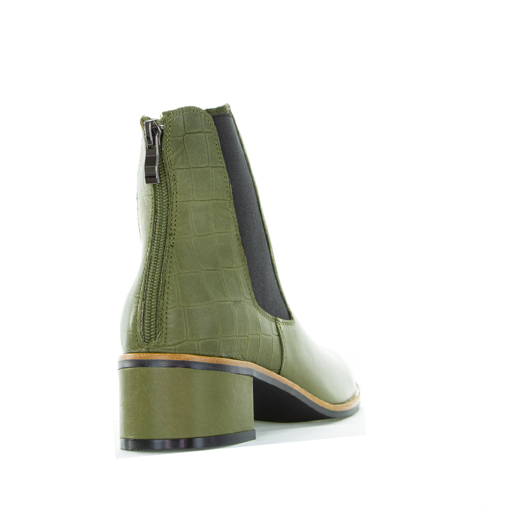 Le Sansa Remton Olive boots with ankle-high design, featuring a sleek silhouette and olive green color.