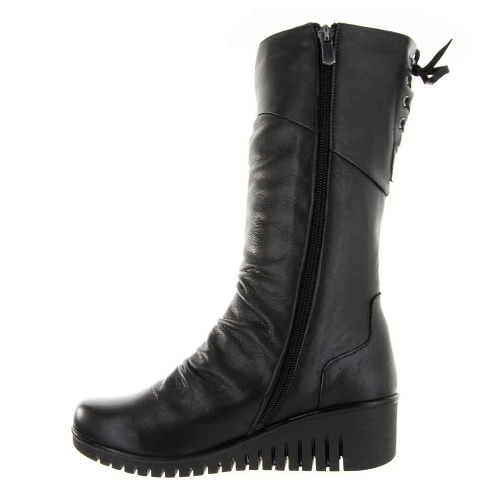Black Cabello Elsie boots with a sleek leather design and ankle-high style, showcasing their stylish and versatile look.