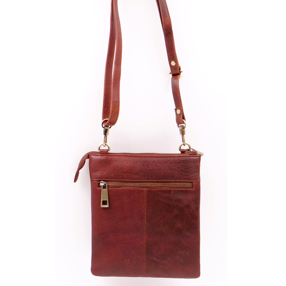Second Nature Second Nature ST31 Toffee handbag with sleek design and textured finish, featuring a top handle and spacious interior.