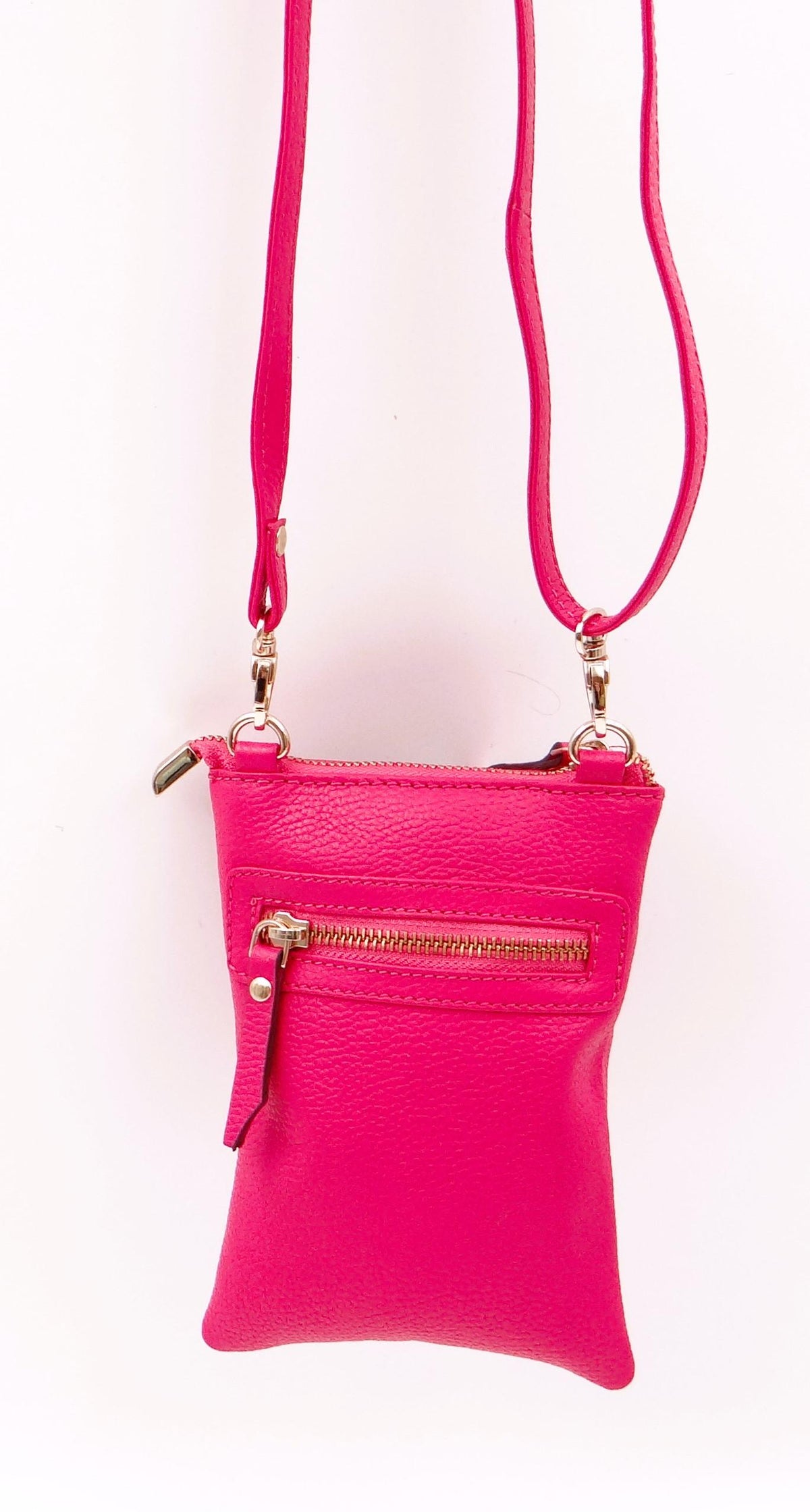 Second Nature Second Nature ST57 fuchsia handbag with sleek design and textured surface, showcasing a vibrant, stylish accessory.