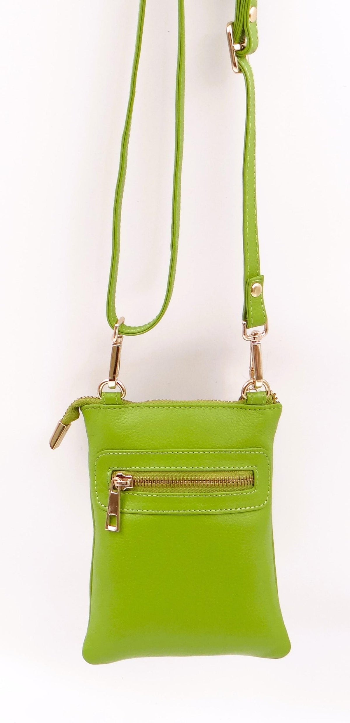 Second Nature Second Nature ST57 lime handbag with sleek design and vibrant color, featuring a stylish handle and structured shape.