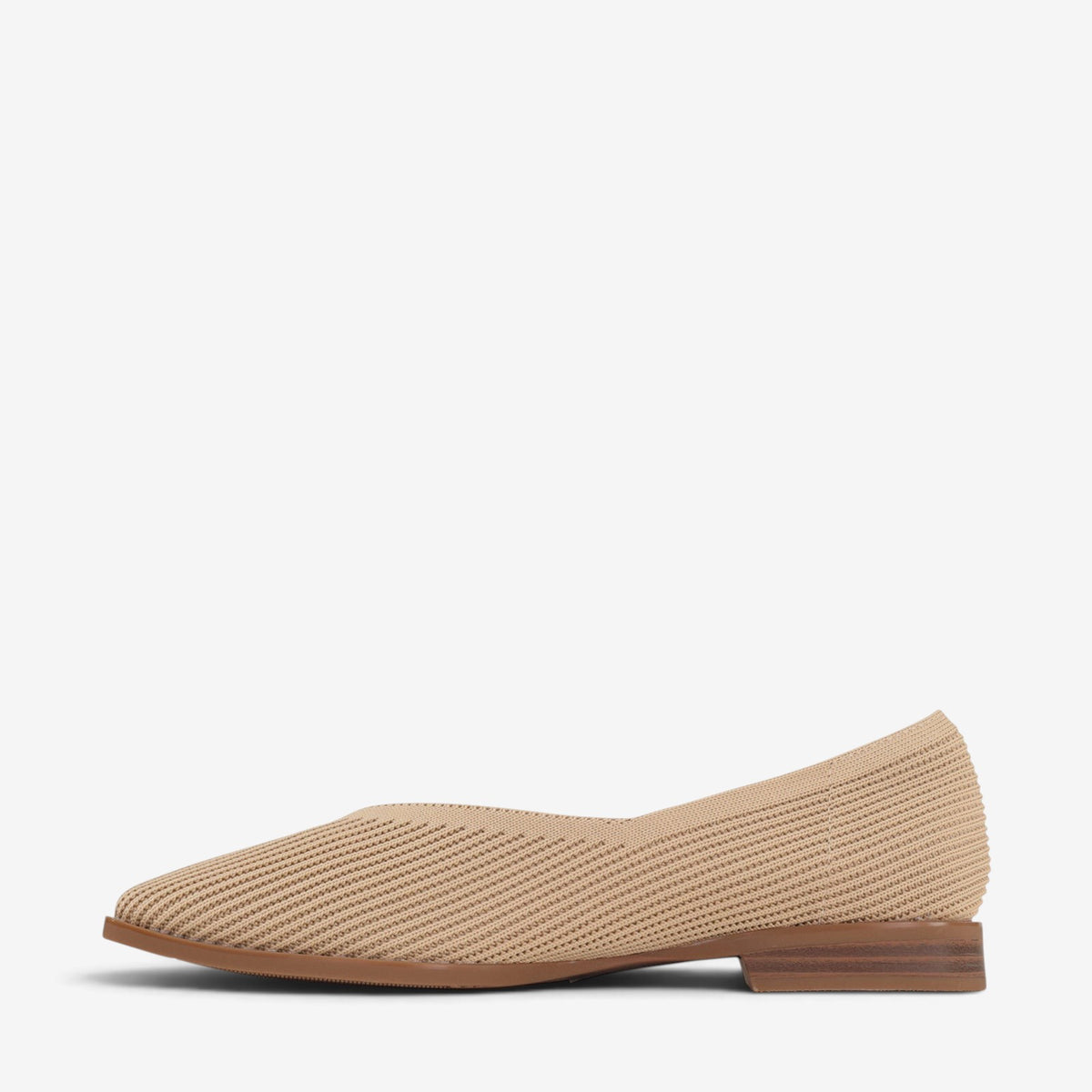 Los Cabos Syra caramel slip-on shoes with tan leather upper and comfortable casual design.
