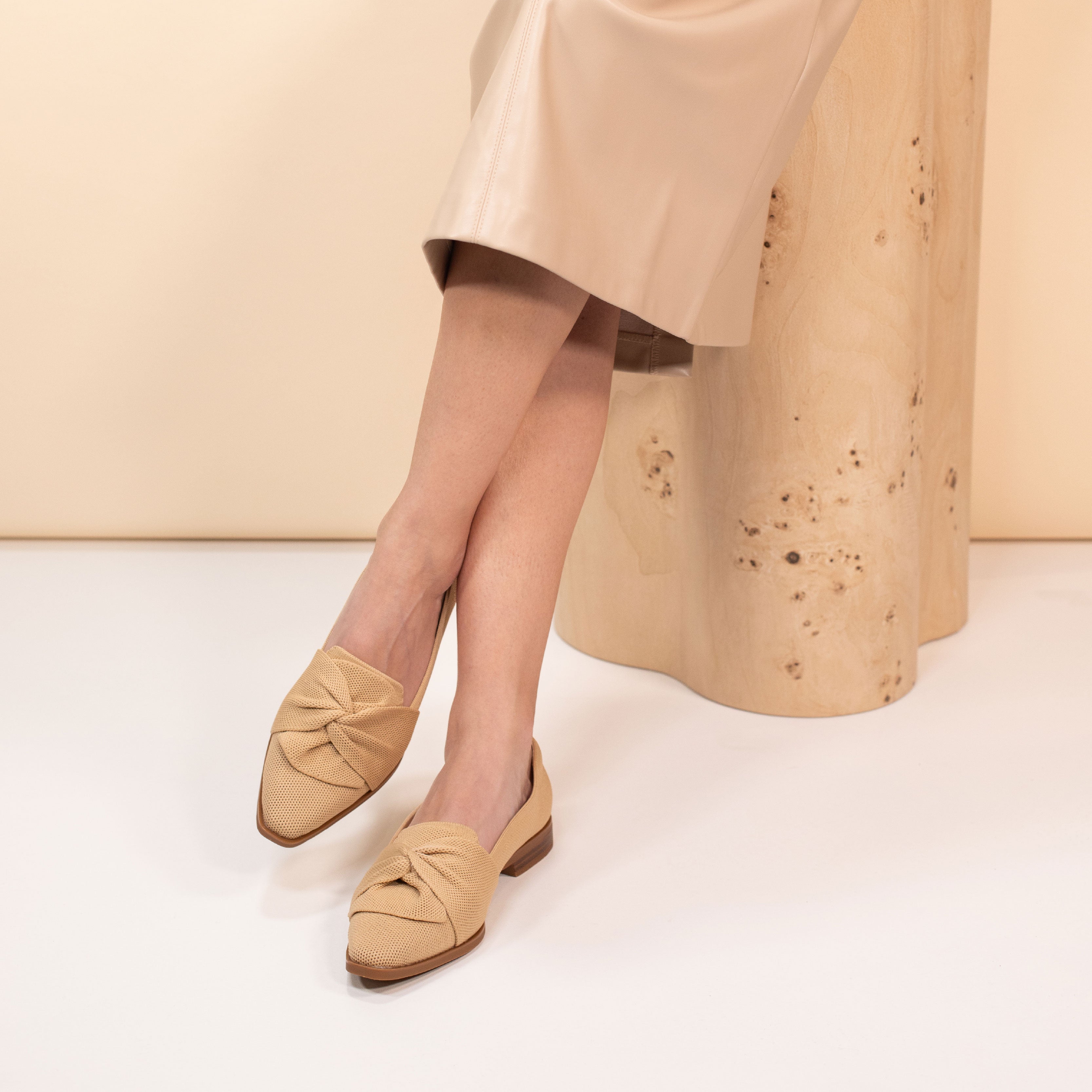 LOS CABOS SYRETIA CARAMEL FLYKNIT Women Loafers - Zeke Collection NZ