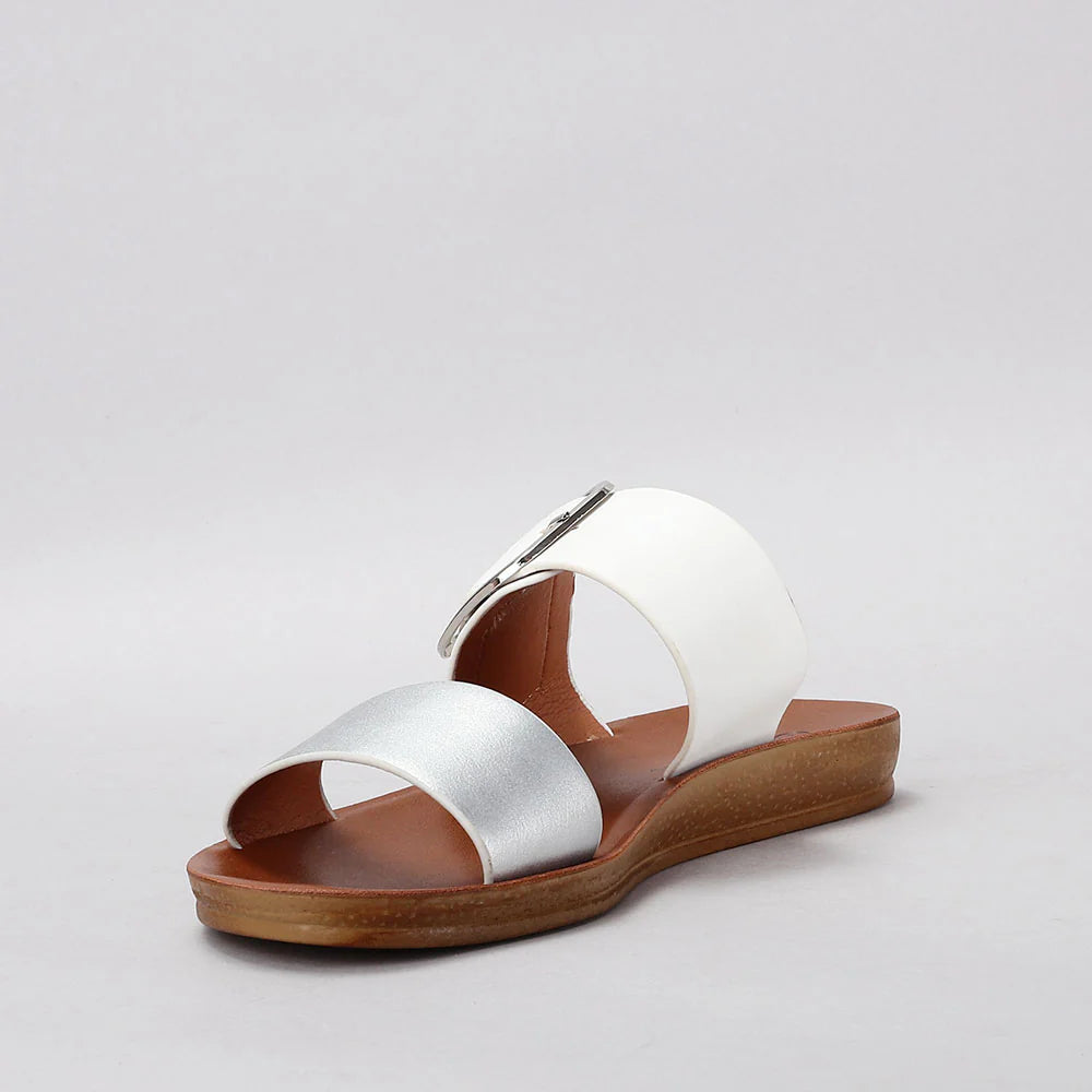 VS TREADS VELMA WHITE SILVER Women Flats - Zeke Collection NZ