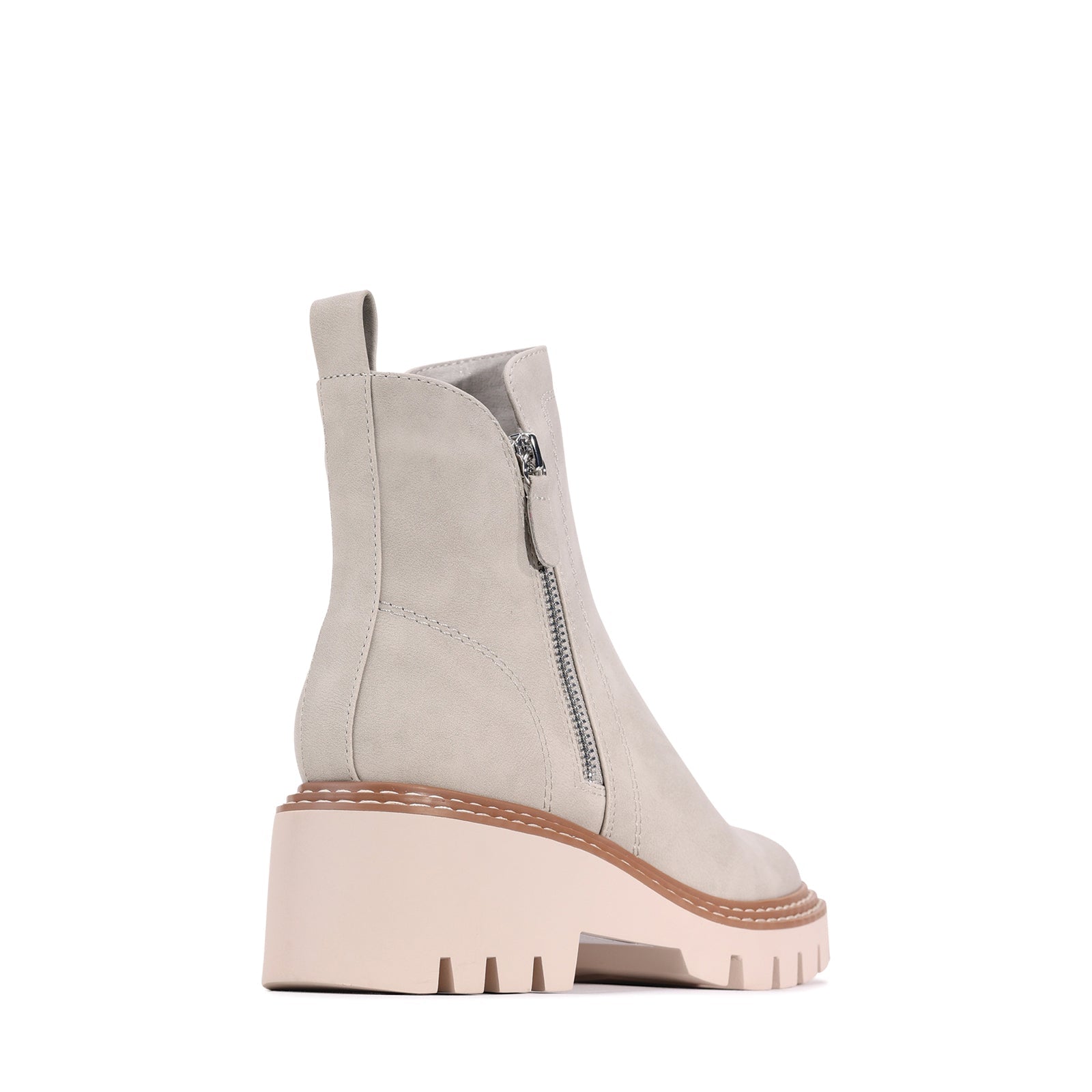 Los Cabos Vianne Stone boots with a sleek design and neutral color, showcasing stylish footwear from the Los Cabos brand.