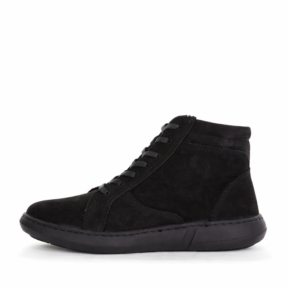 Black Nubuck boots from CABELLO with a sleek design, featuring a rounded toe and sturdy sole.