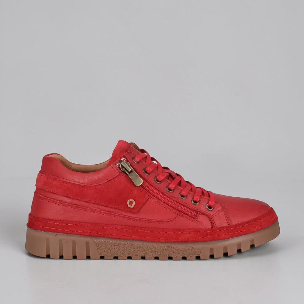 Bright red CABELLO Wren sneakers with white soles and laces, showcasing a sporty and stylish design.