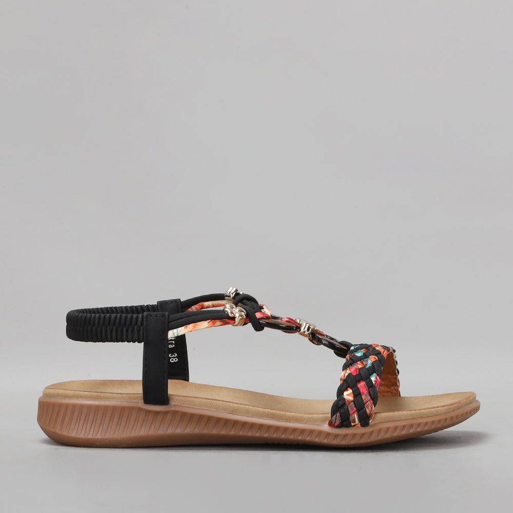 Black CC Resorts Xtra sandals with multiple straps, featuring a stylish and comfortable design for casual wear.