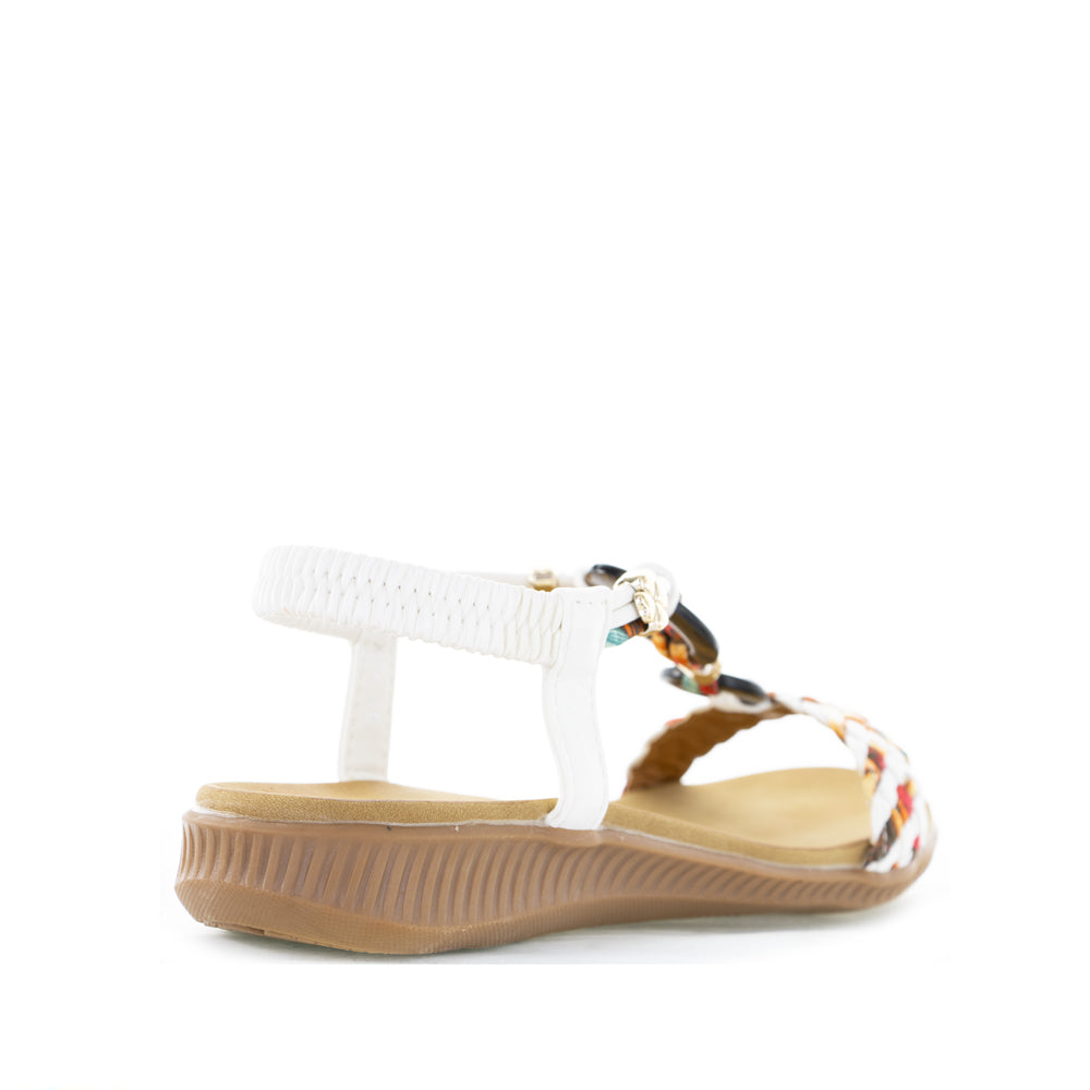 CC Resorts Xtra White sandals featuring a sleek white design with comfortable straps and stylish detailing.