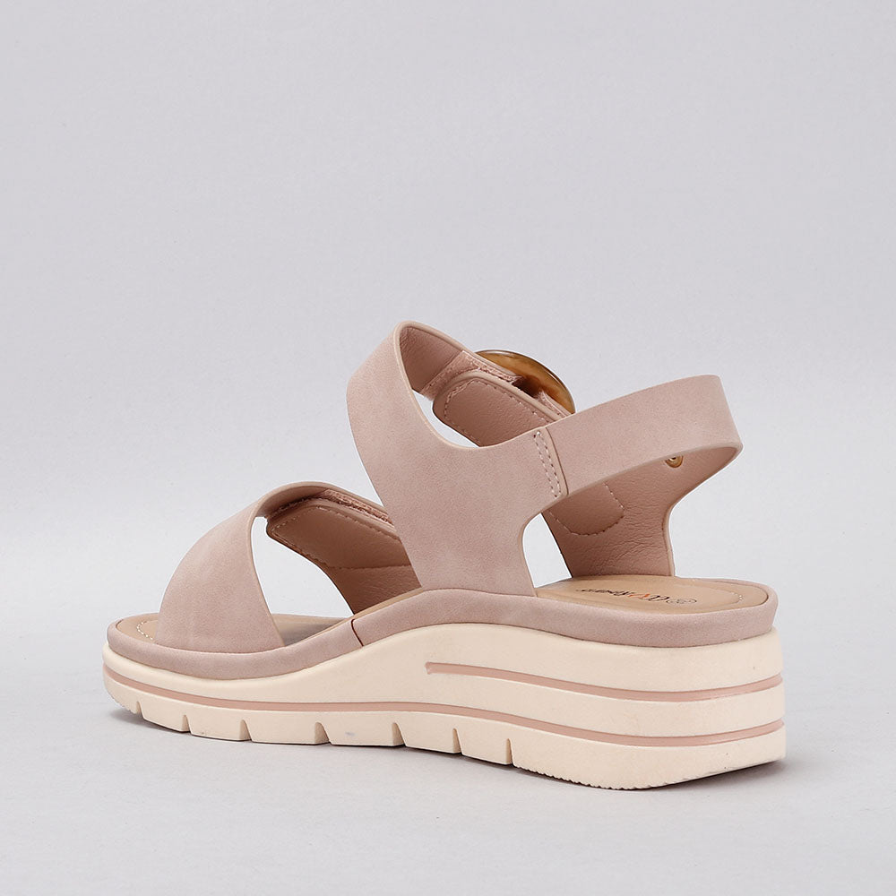 CC Resorts Yarra Blush sandals featuring a trendy blush-colored strap and comfortable design, ideal for casual wear.