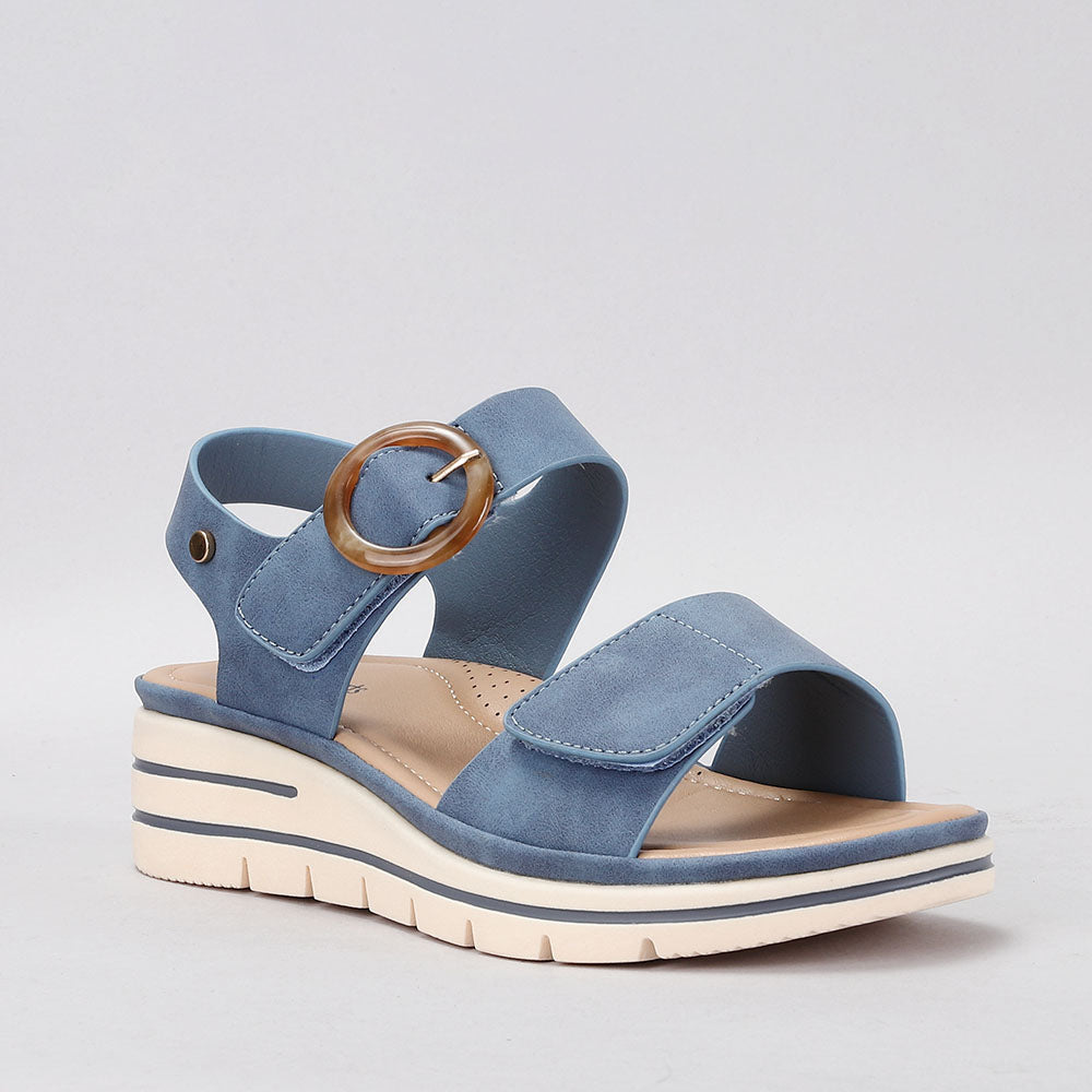 CC Resorts Yarra Denim sandals featuring blue denim straps and comfortable footbed, perfect for casual summer wear.