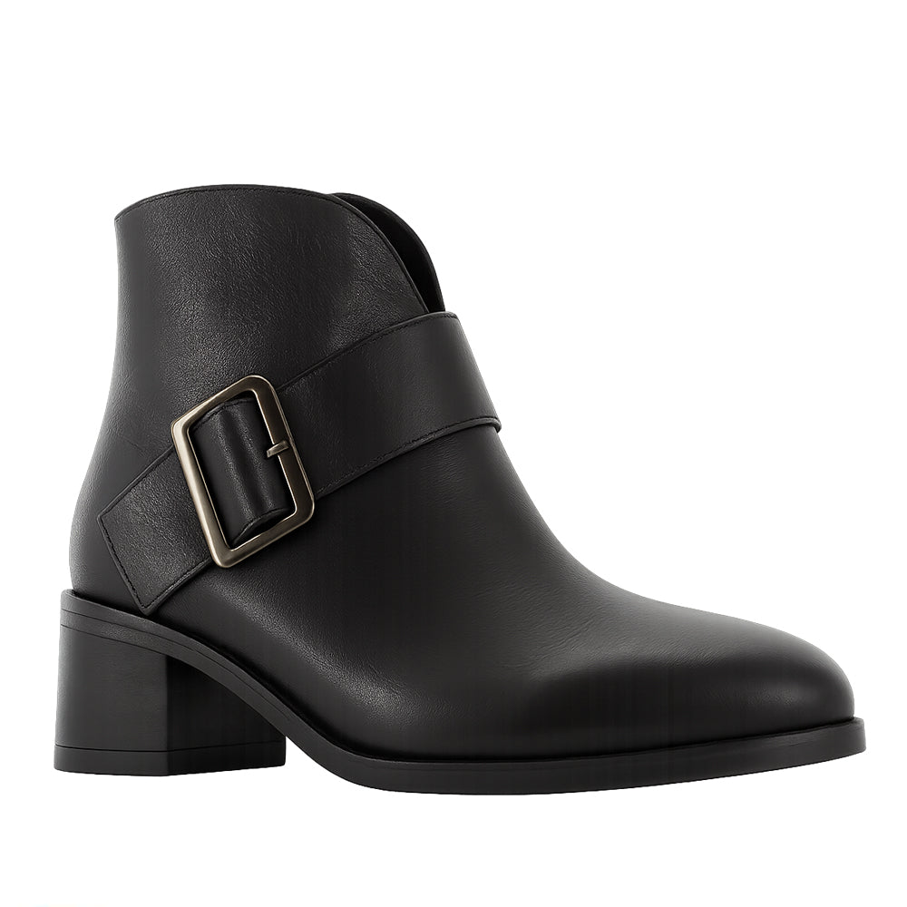 Black Le Sansa Andy boots with sleek leather design and low heel, displayed on a neutral background.