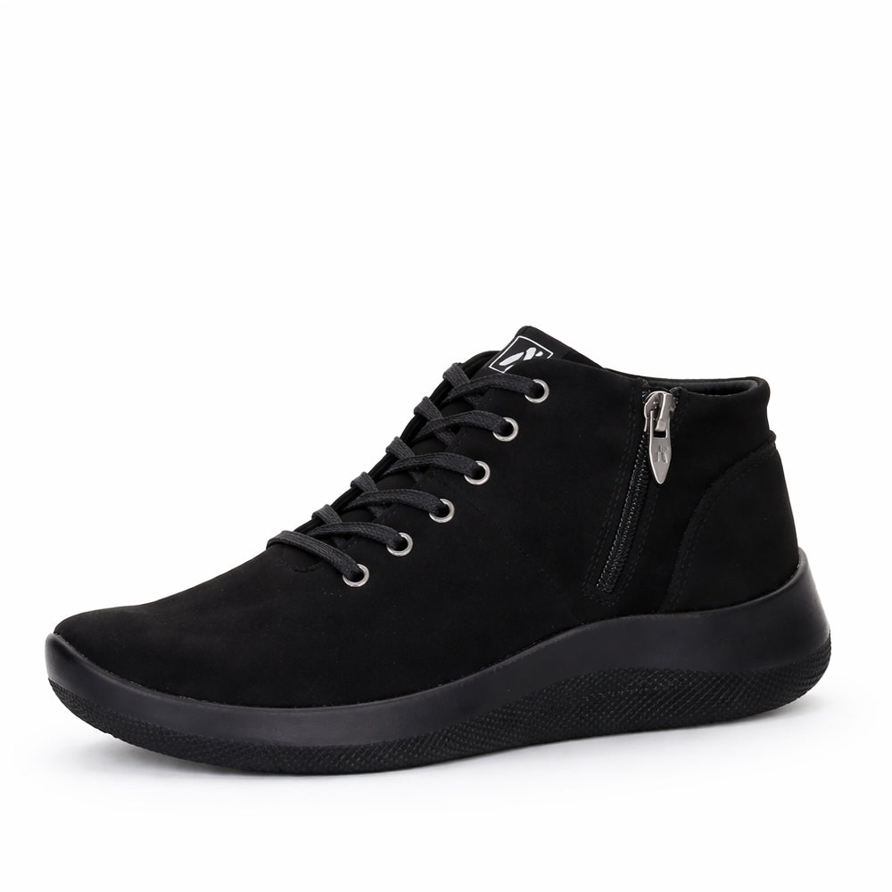 Black Arcopedico Tatra boots with a sleek design and comfortable fit, featuring smooth leather upper and stylish ankle height.