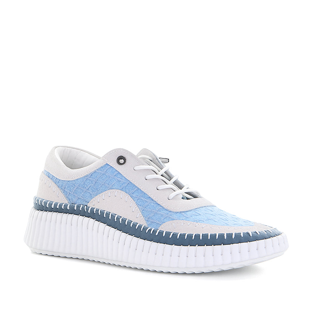 CABELLO Boost Denim White sneakers with white denim upper and rubber sole, casual footwear for everyday wear.