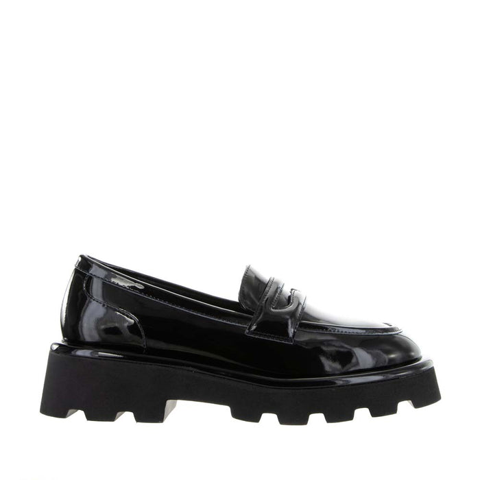 Le Sansa Brooke Black casuals featuring a sleek black design, ideal for everyday wear and stylish comfort.