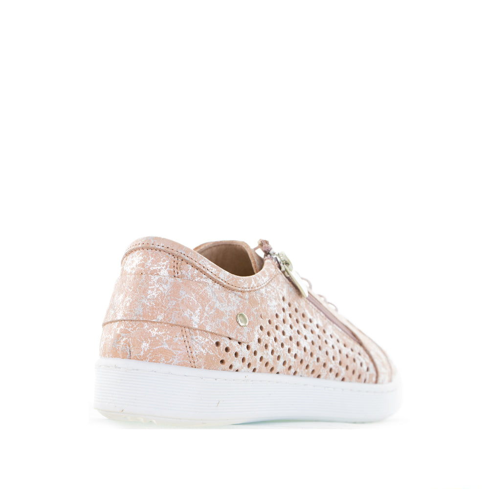Cabello EG17 Powder Print sneakers featuring a stylish powder print design and comfortable athletic style.