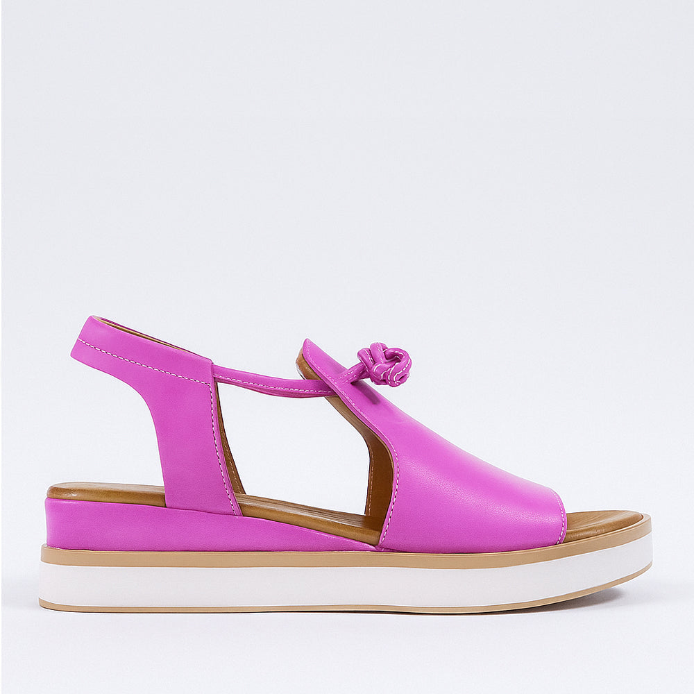Pink Le Sansa Sansa Hide Bead sandals featuring bead accents and open-toe design for stylish summer wear.