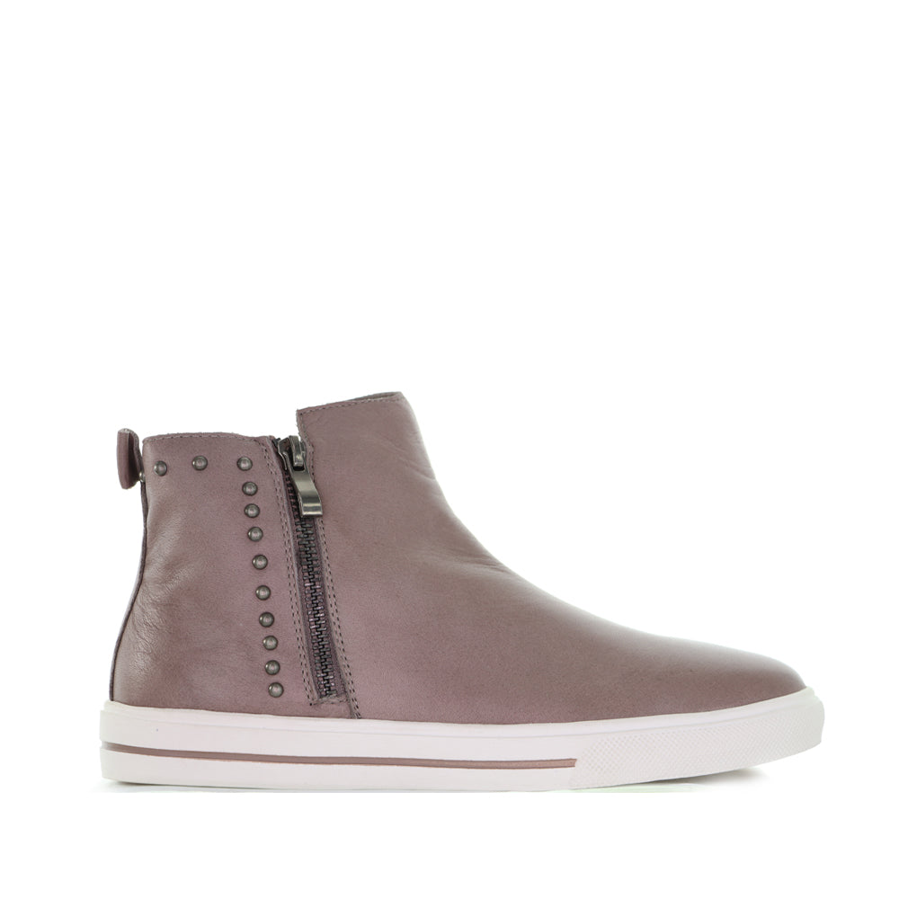 LE SANSA INA TAUPE Women Boots - Zeke Collection NZ