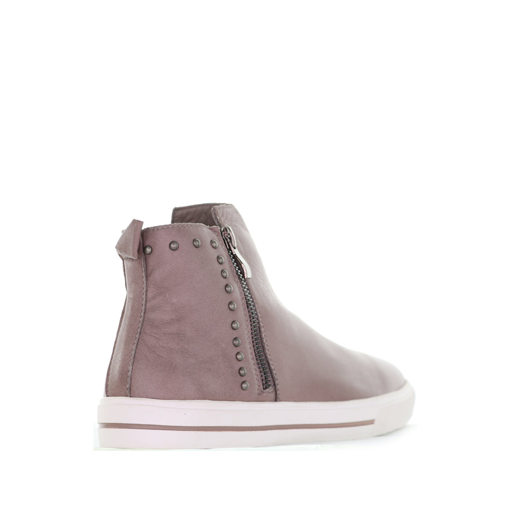LE SANSA INA TAUPE Women Boots - Zeke Collection NZ