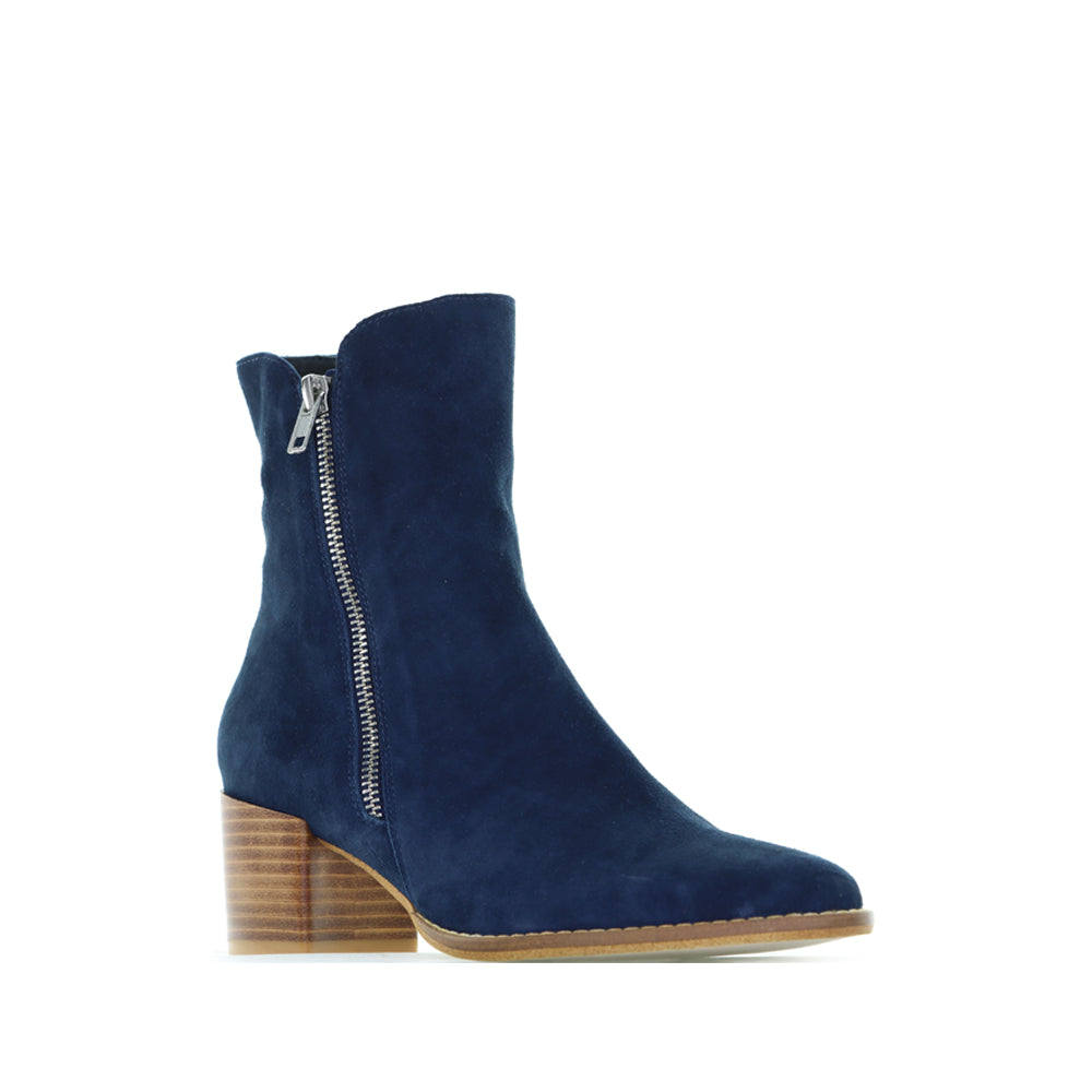 DJANGO &amp; JULIETTE MOCKUP MARINE SUDE Women Boots - Zeke Collection NZ