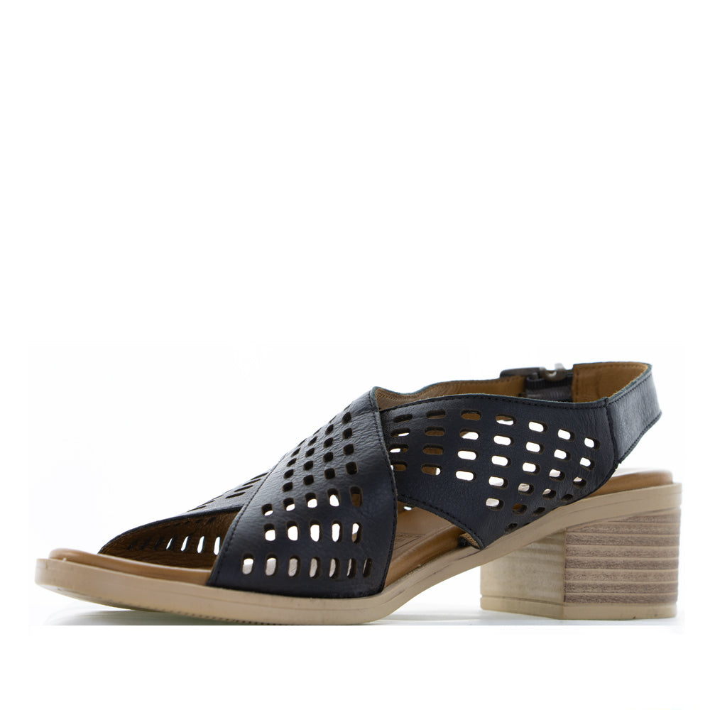 LE SANSA MOORE BLACK - Zeke Collection