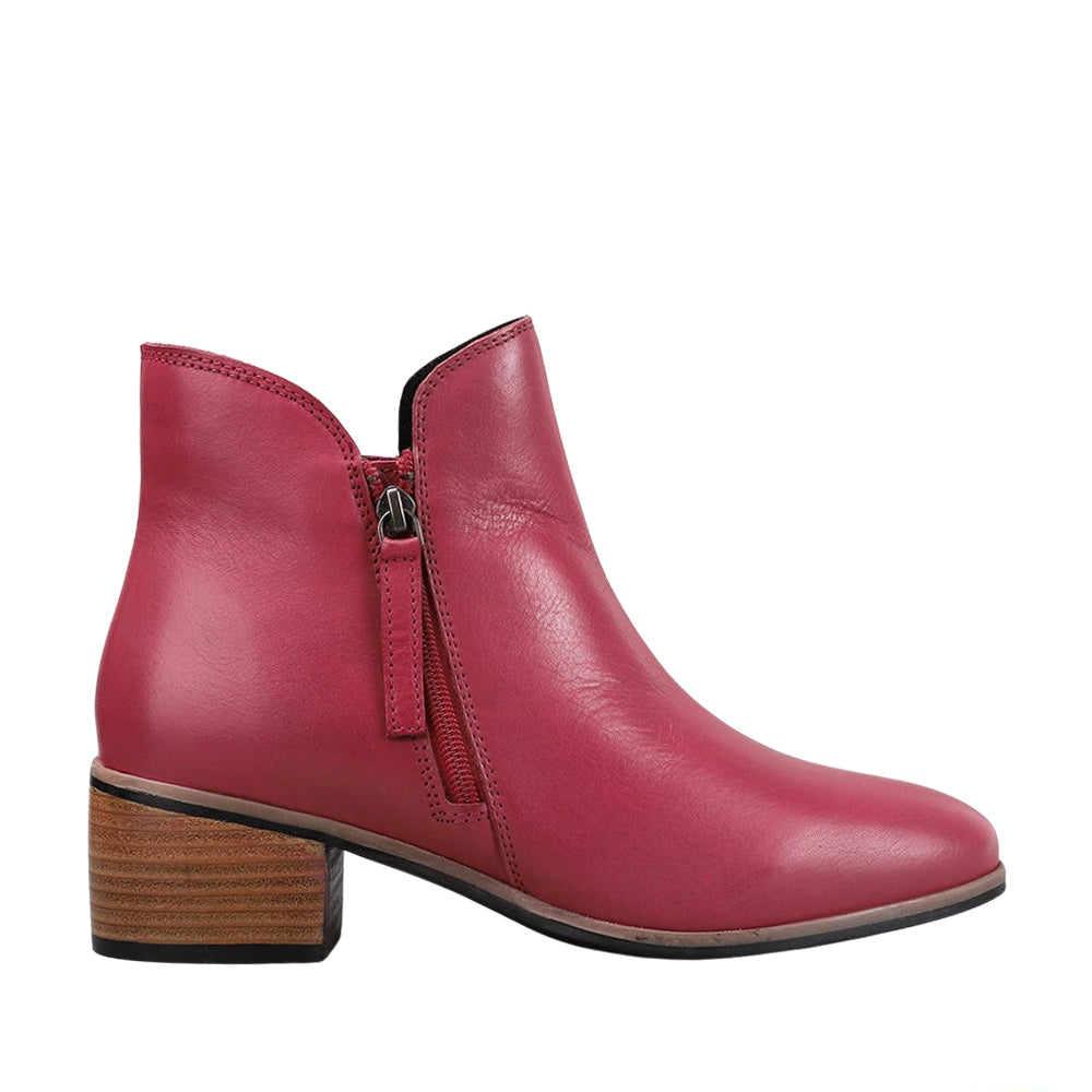 LE SANSA OXLEY HOT PINK Women Boots - Zeke Collection NZ