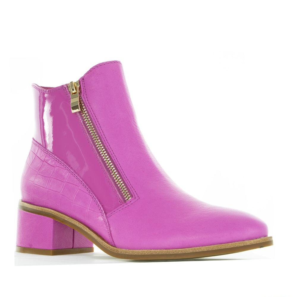 LE SANSA REFINE HOT PINK Women Boots - Zeke Collection NZ