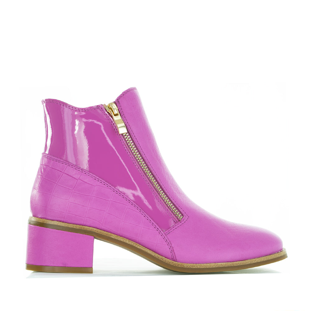 LE SANSA REFINE HOT PINK Women Boots - Zeke Collection NZ