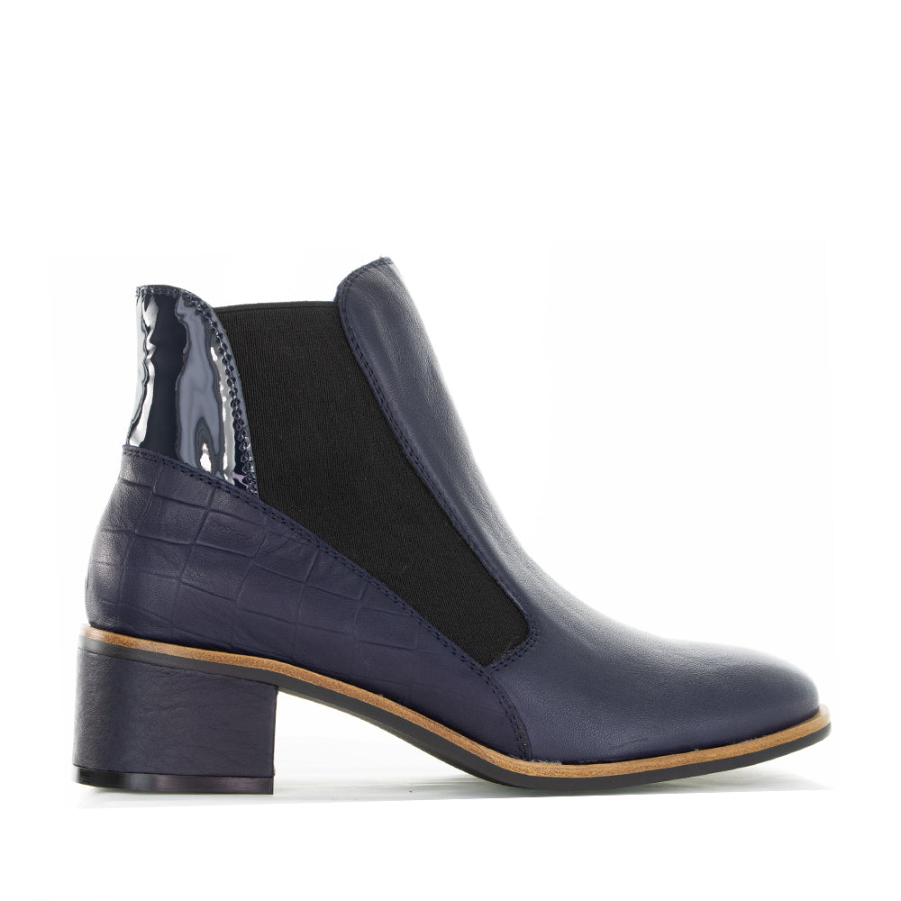 LESANSA REFRESH NAVY Women Boots - Zeke Collection NZ