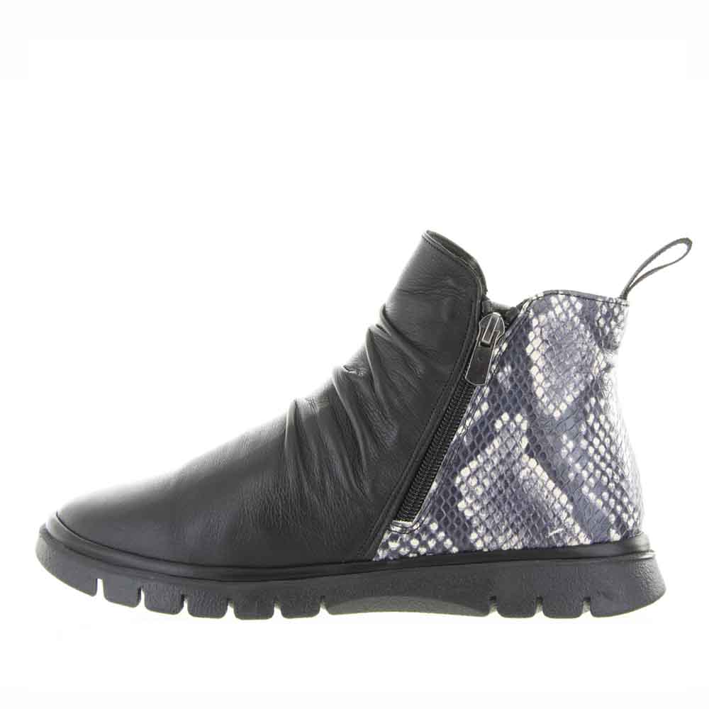 Le Sansa Rubel Black Print boots featuring stylish black printed leather with pointed toe and ankle-high design.
