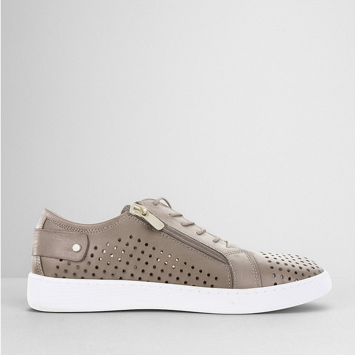 CABELLO EG17 Stone sneakers in a neutral stone color, featuring stylish design and casual comfort for everyday wear