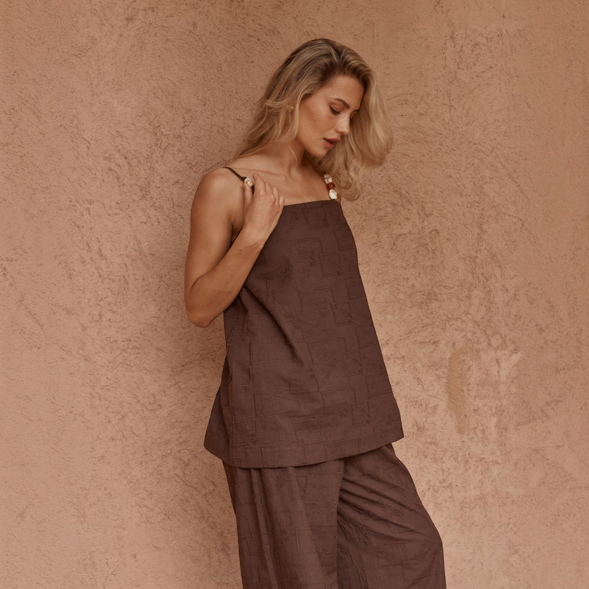SASS INDIA EMBROIDERED TUNIC CHOCOLATE TOP