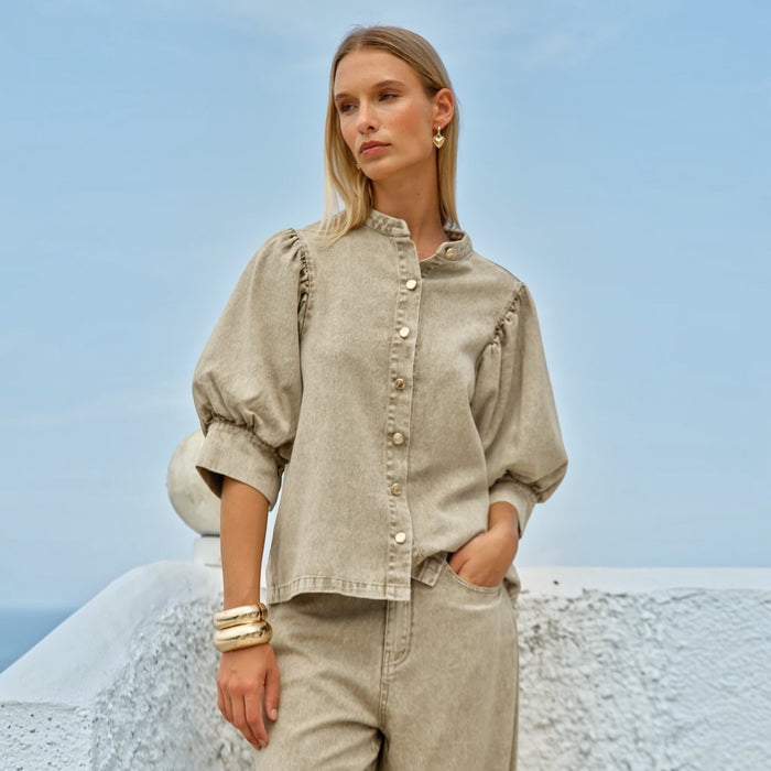 Sass Clothing SASS Saskia Balloon Parchment Shirt, a stylish blouse with a relaxed fit and balloon sleeves, in a soft parchment color