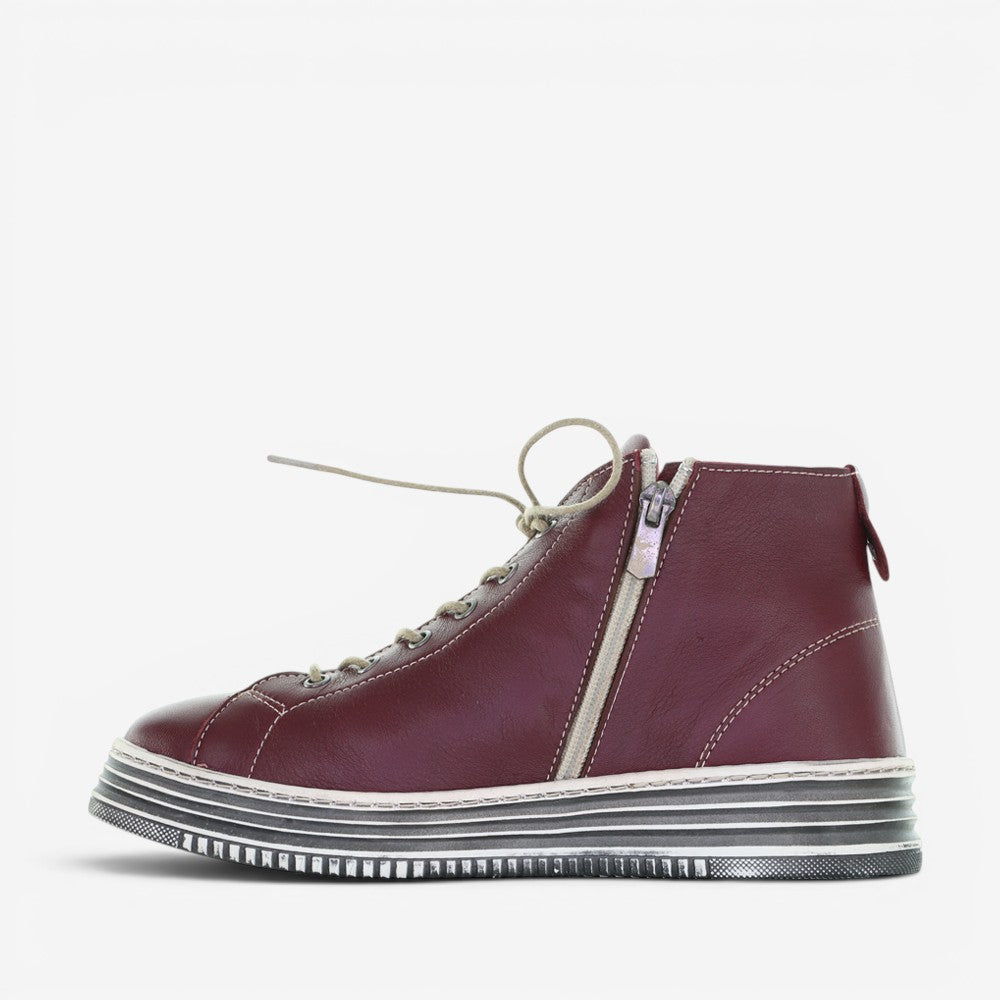LE SANSA Vivid Red boots featuring sleek design and vibrant red leather, perfect for stylish and bold footwear.