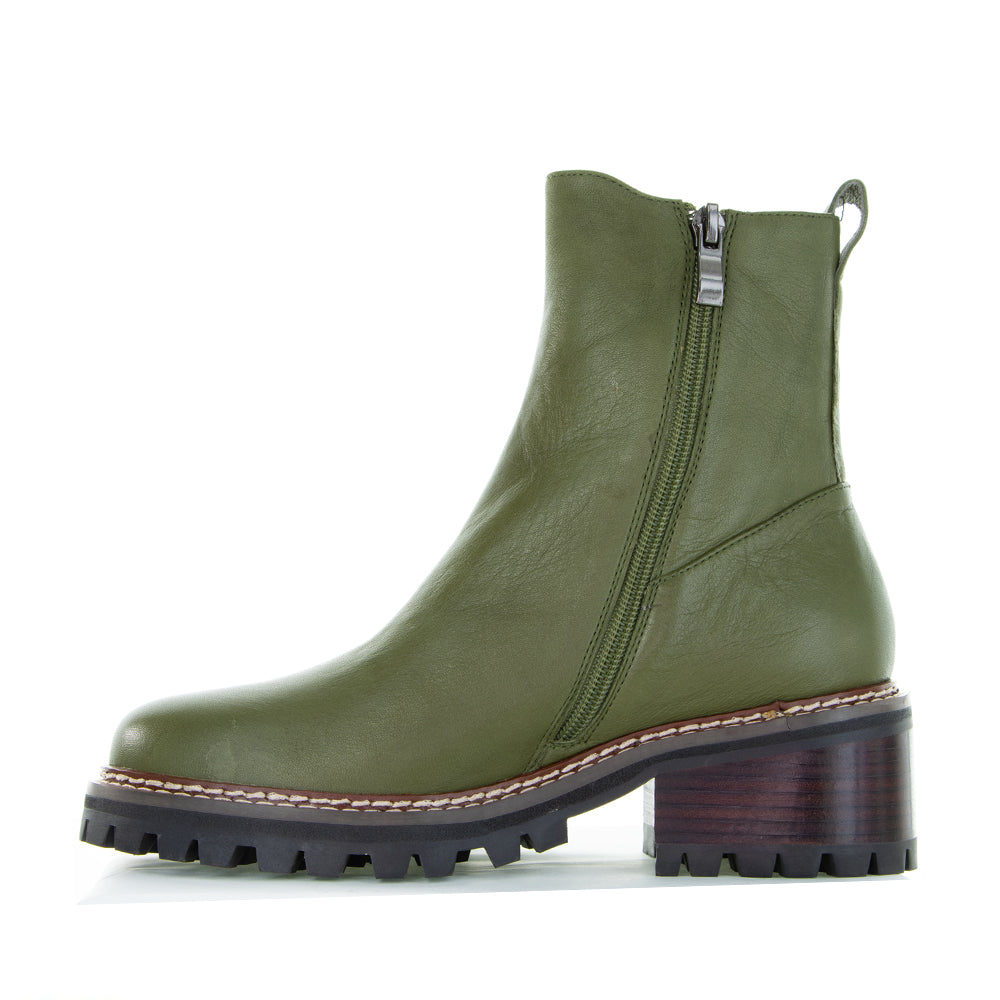 Le Sansa Lesansa Zina Olive boots with ankle-high design, featuring a sleek black finish and stylish laces.