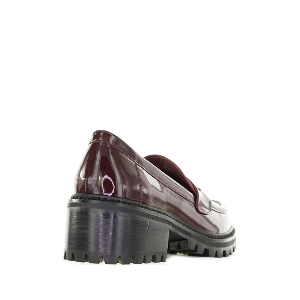 LESANSA ZOEY BOTTLE MERLOT PATENT - Zeke Collection