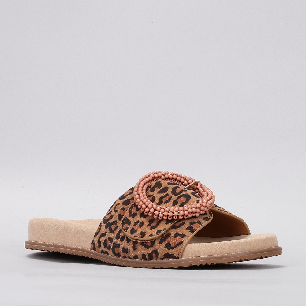 NAKED ARCHES ZOYA LEO PRINT Women Slip-ons - Zeke Collection NZ