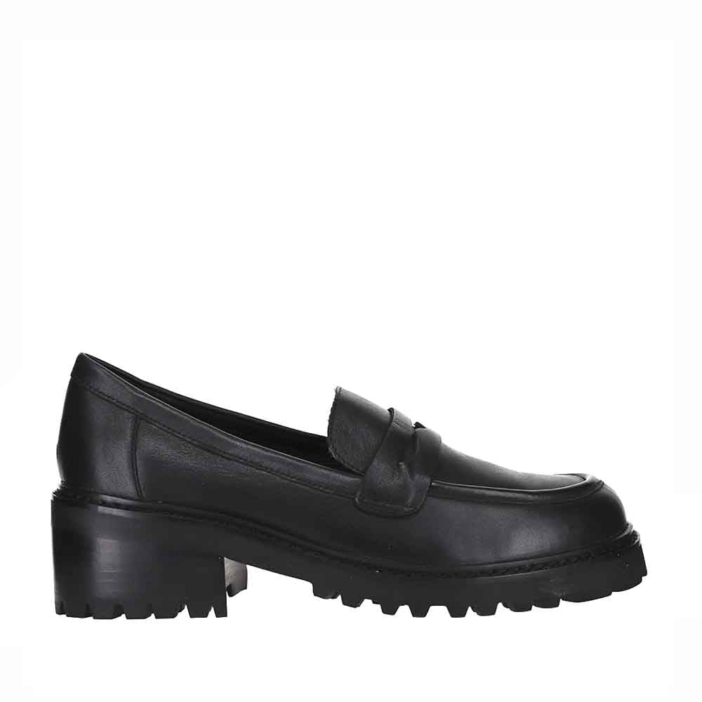 Shop Lesansa Zoey Black Premium Women Loafers | Zeke Collection NZ