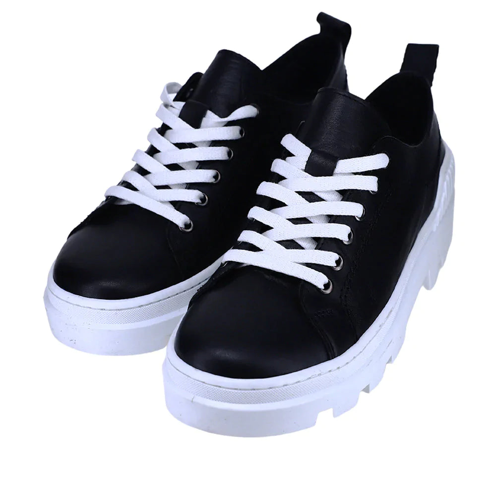 Le Sansa Lesansa Rockstar Black casual shoes with stylish black design and comfortable sole for everyday wear.