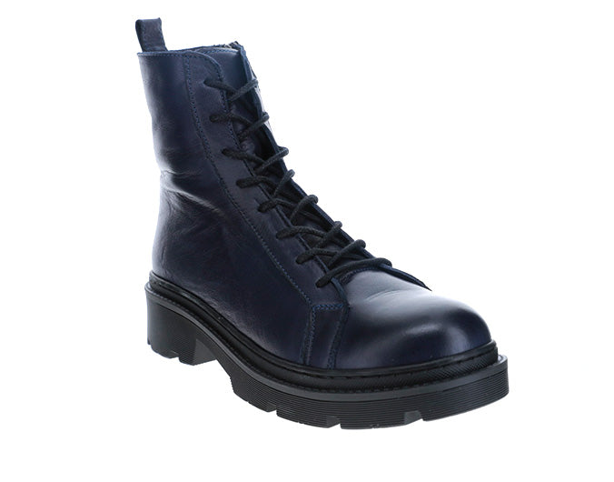 LE SANSA LESANSA RADIANT navy boots with stylish design and comfortable fit, shown from a side view.