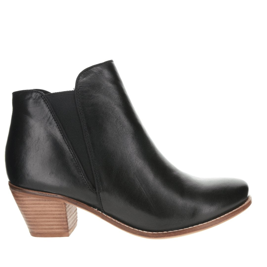 PAM BLACK Women Boots - Zeke Collection