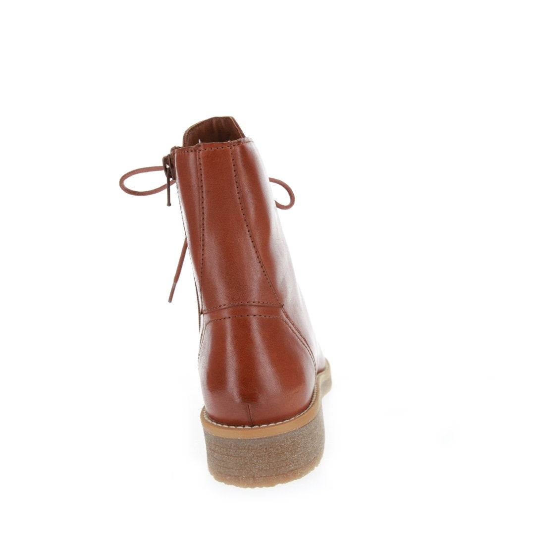 LE SANSA BESTY TAN Women Boots - Zeke Collection