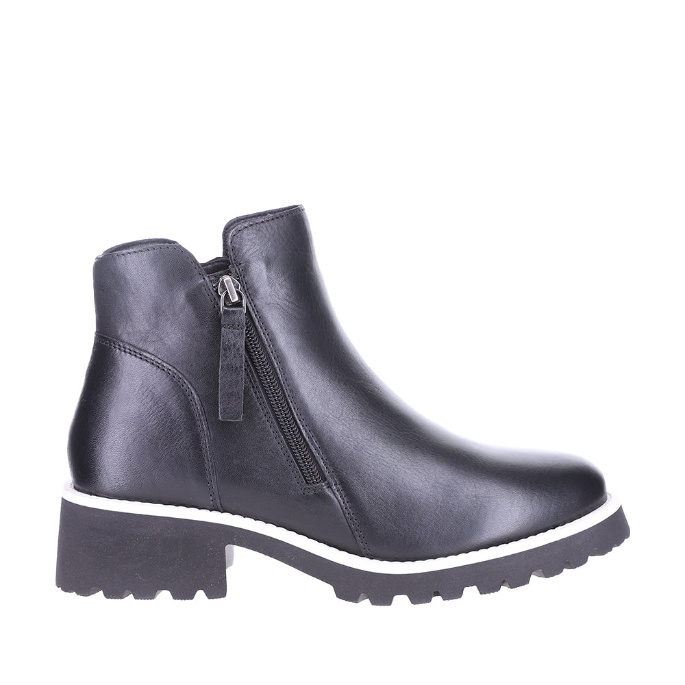 LESANSA EAST BLACK - Zeke Collection