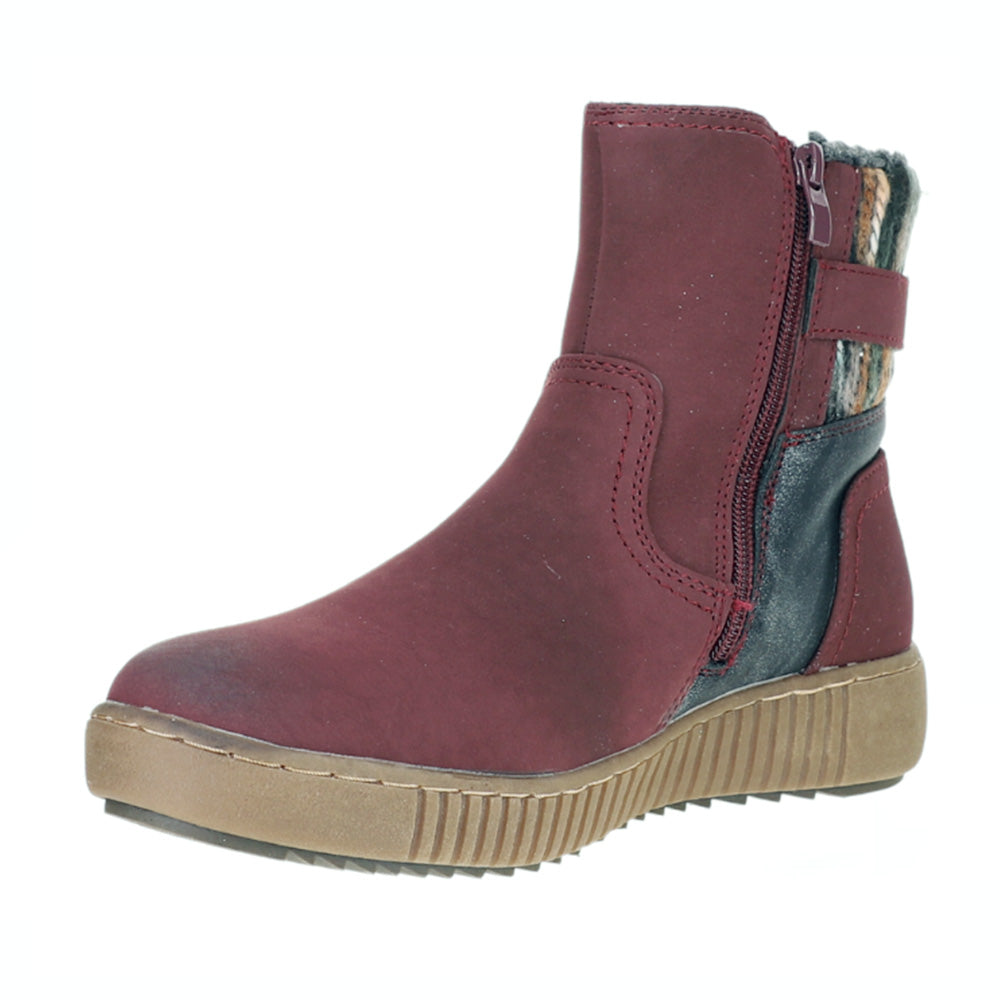 CC Resorts Garrett Bordo boots featuring a southwestern design with leather and intricate stitching.