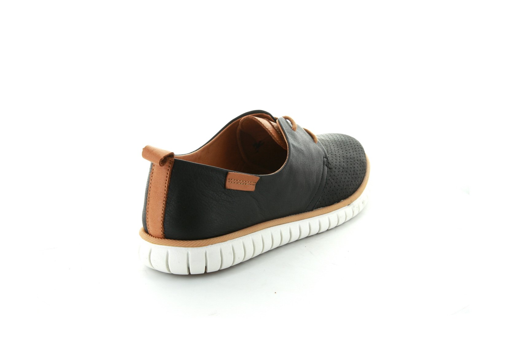 LE SANSA ISLAND BLACK Women Casuals - Zeke Collection