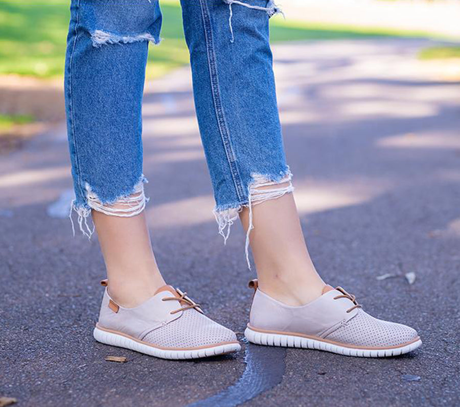 LE SANSA ISLAND SILVER GREY Women Casuals - Zeke Collection